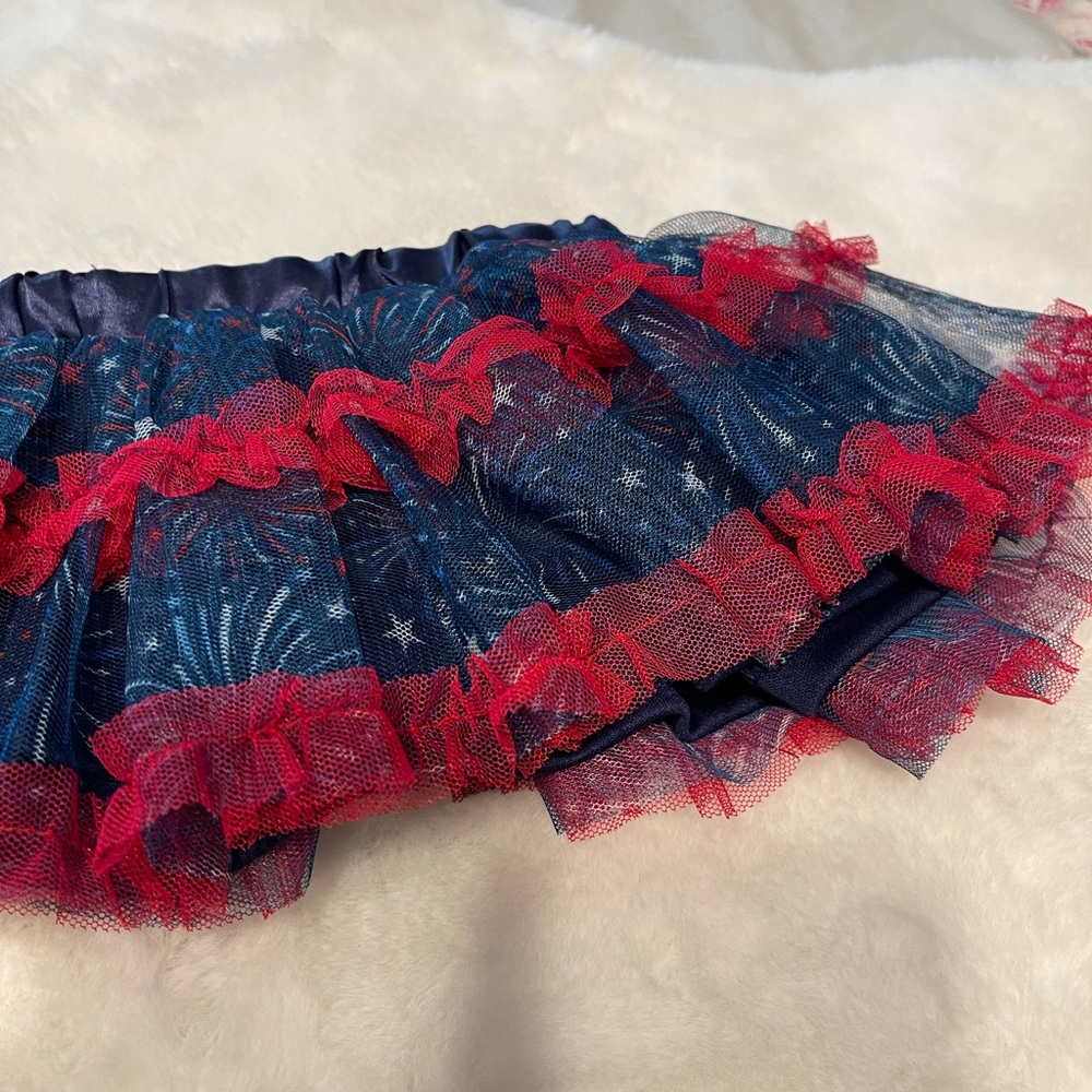 Nanette Baby 0-3 month 4th of July Onsie w/skirt - Picture 5 of 7